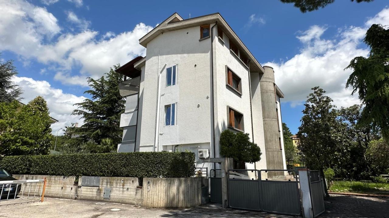 La Casa Di Gemma B&B Villa Vomano Eksteriør bilde